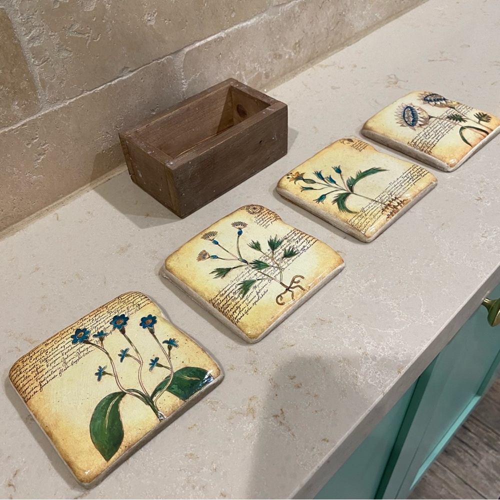 Ceramic Clay Floral Coaster Set With Storage Box